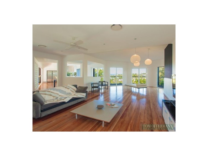 5 Bowsprit Place, Sunrise Beach QLD 4567