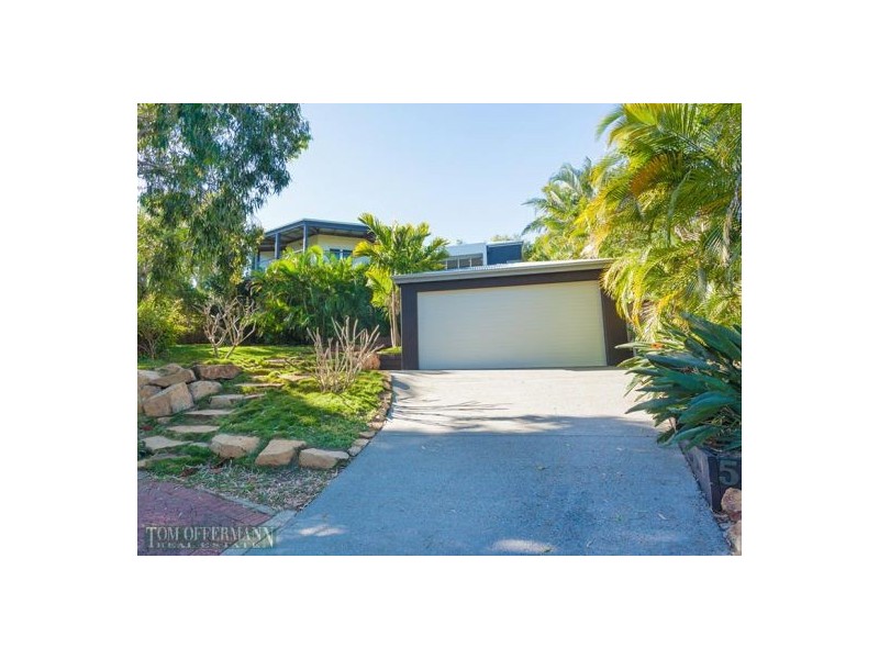5 Bowsprit Place, Sunrise Beach QLD 4567