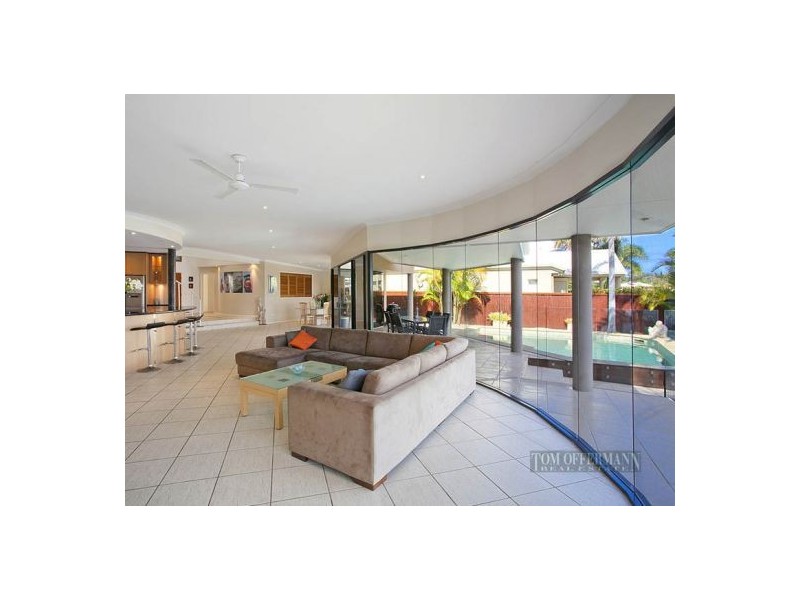 14 Masthead Quay, Noosa Waters QLD 4566