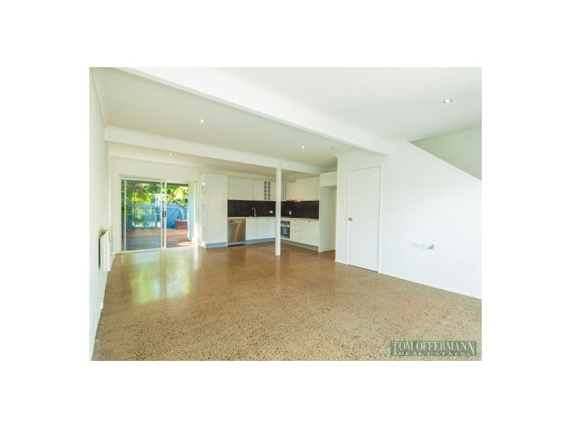 2/14 Ray St, Sunshine Beach QLD 4567