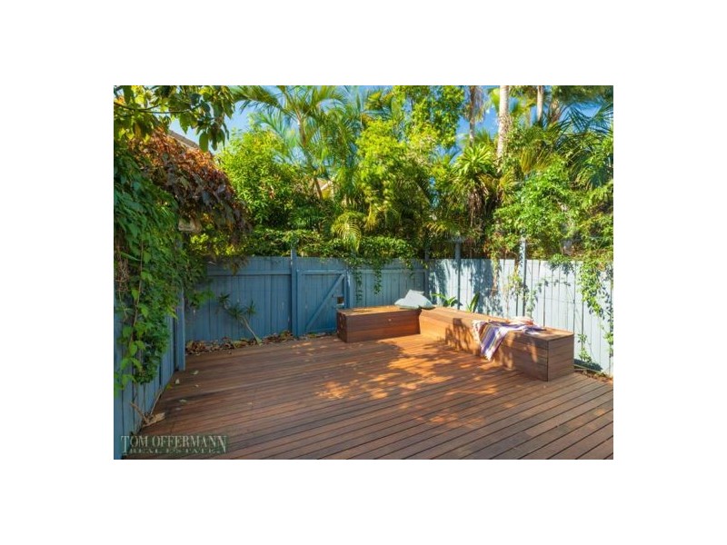 2/14 Ray St, Sunshine Beach QLD 4567