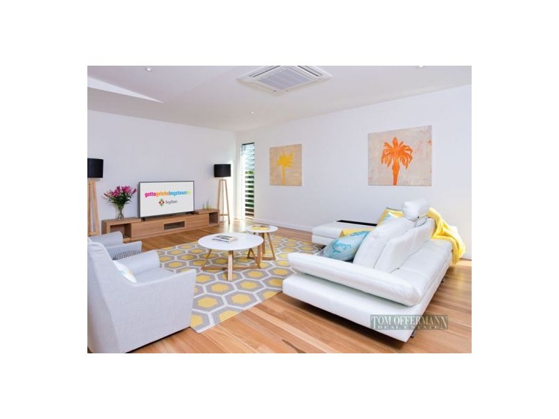 43 Regatta Circuit, Noosaville QLD 4566