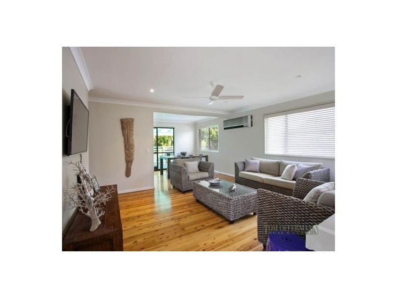 24 Coreen Ave, Tewantin QLD 4565