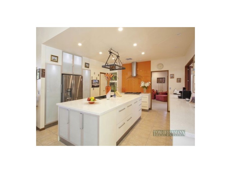 8 Habitat Pl, Noosa Heads QLD 4567