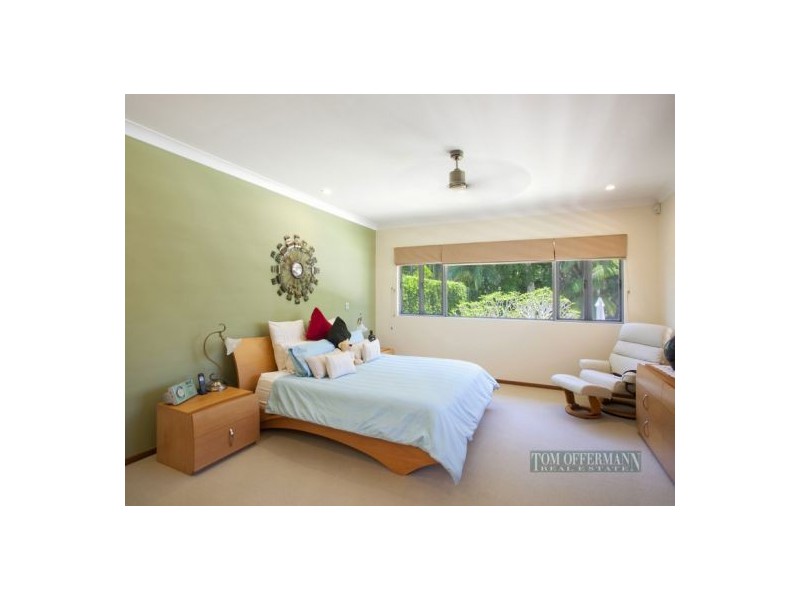 8 Habitat Pl, Noosa Heads QLD 4567