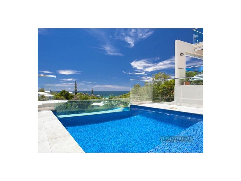 7 Surfside Ct, Sunshine Beach QLD 4567