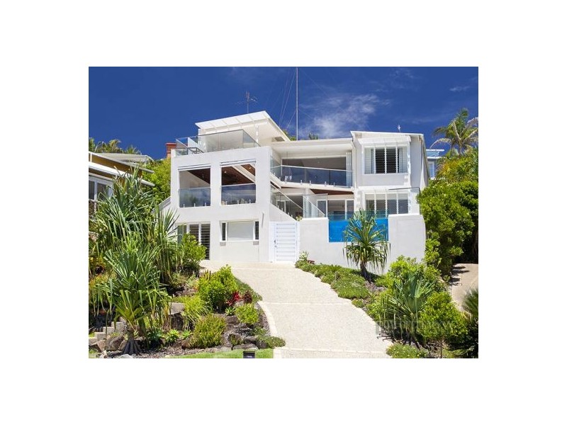 7 Surfside Ct, Sunshine Beach QLD 4567