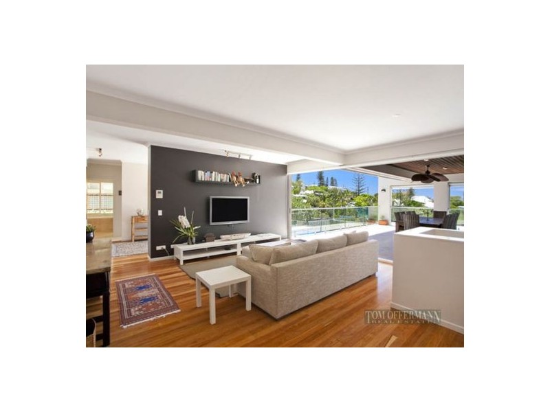 7 Surfside Ct, Sunshine Beach QLD 4567