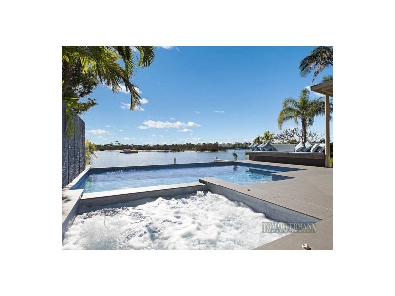 70 Noosa Parade, Noosa Heads QLD 4567