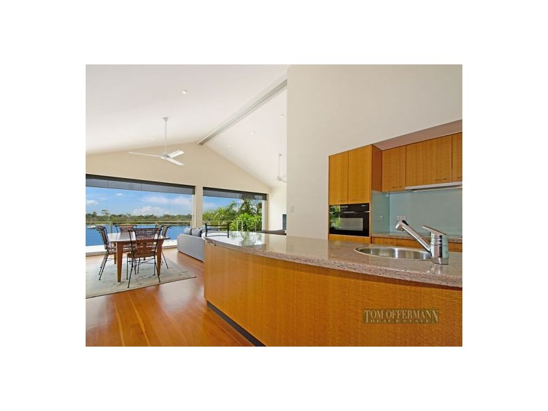 70 Noosa Parade, Noosa Heads QLD 4567