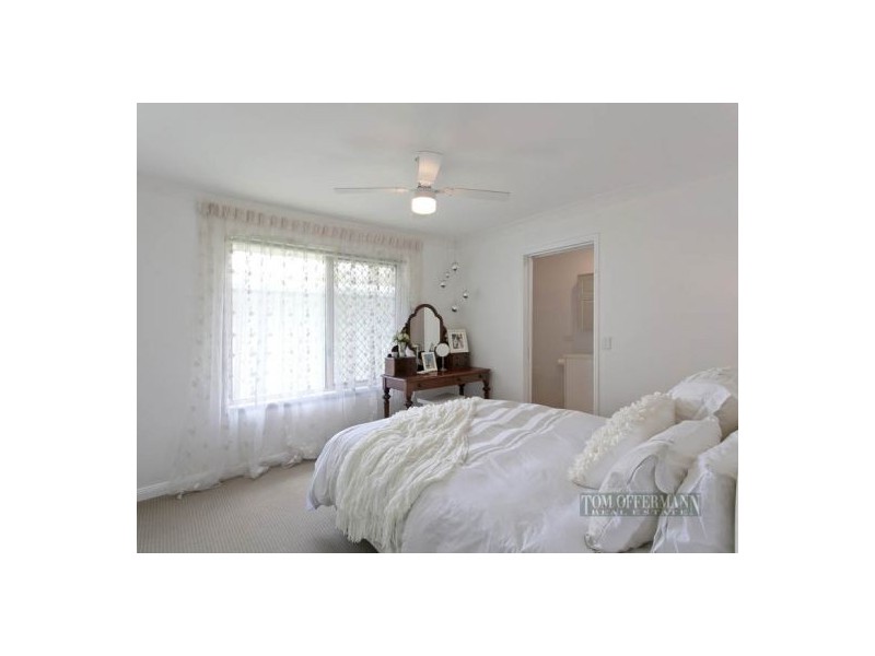 25 Palm Grove Cr, Tewantin QLD 4565