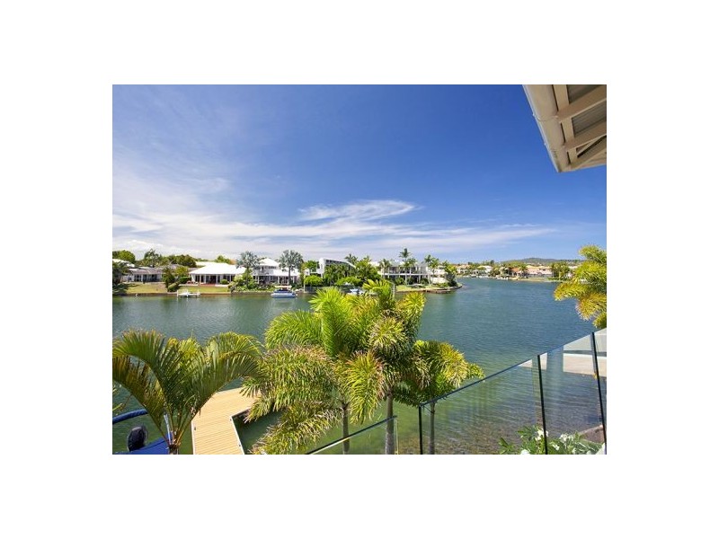 18 Topsails Place, Noosa Waters QLD 4566