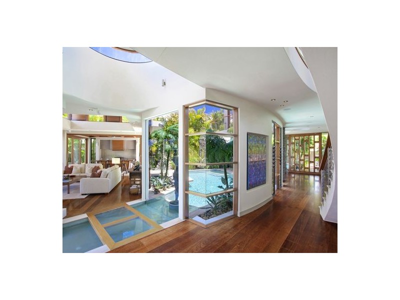 18 Topsails Place, Noosa Waters QLD 4566