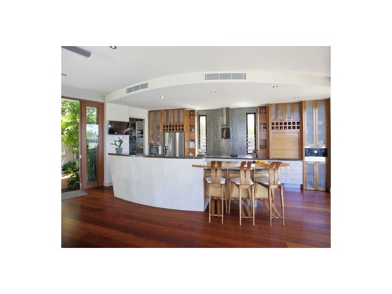 18 Topsails Place, Noosa Waters QLD 4566