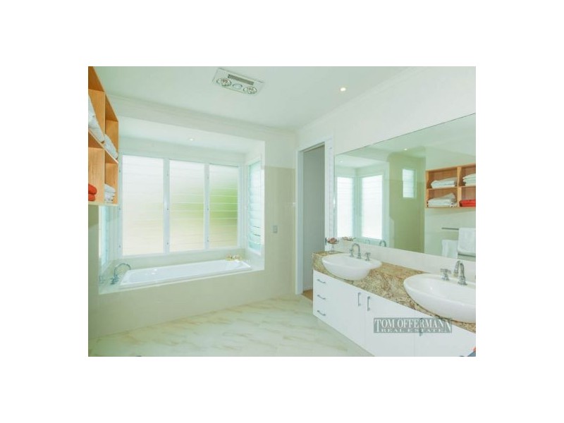 105 Noosa Parade, Noosaville QLD 4566