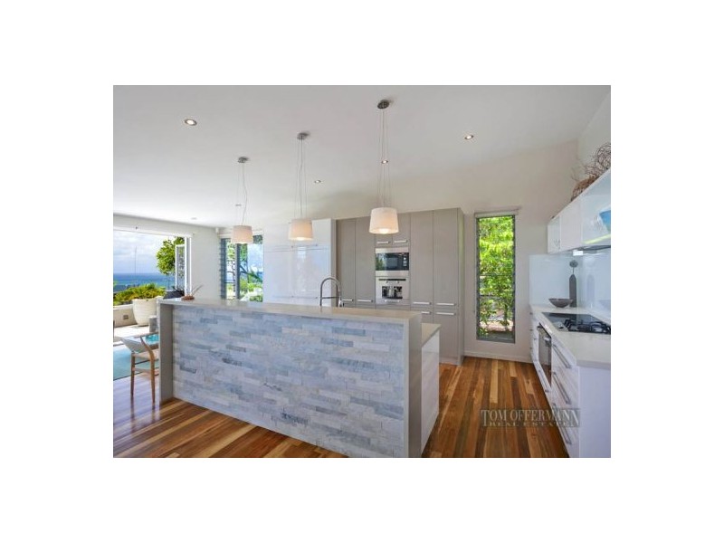 14 Seaview Terrace, Sunshine Beach QLD 4567