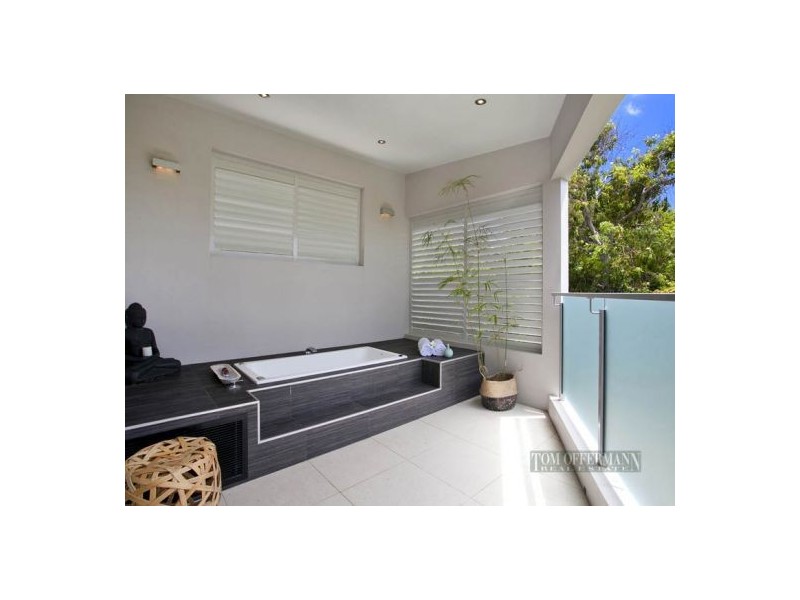 14 Seaview Terrace, Sunshine Beach QLD 4567