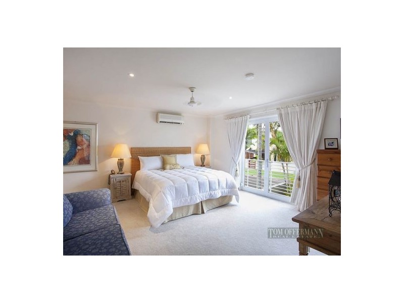 24 Dolphin Cres, Noosaville QLD 4566