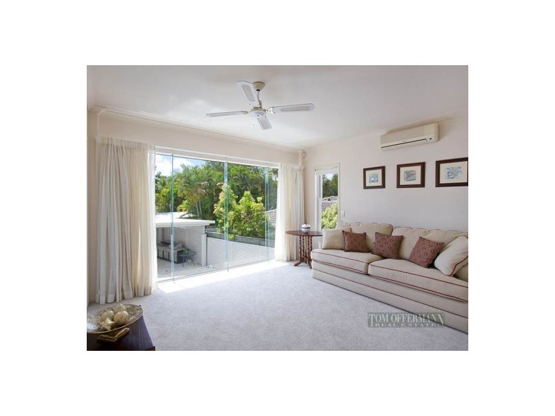 24 Dolphin Cres, Noosaville QLD 4566