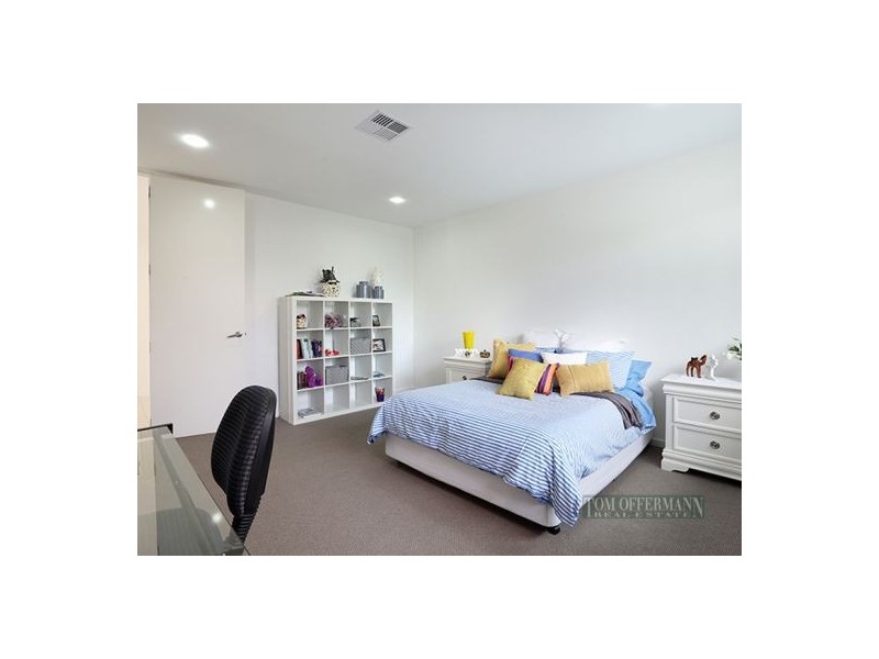 11 Adaluma Ave, Buddina QLD 4575