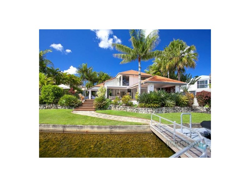 22 Topsails Place, Noosa Waters QLD 4566