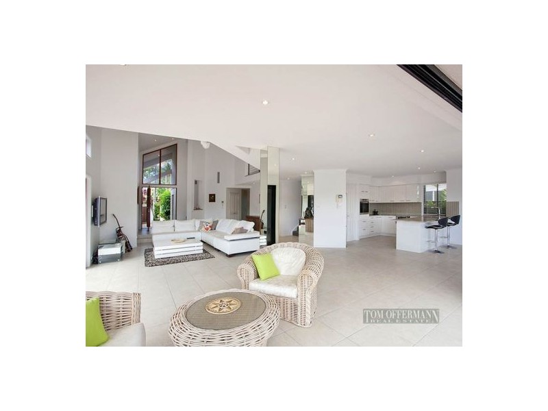 22 Topsails Place, Noosa Waters QLD 4566