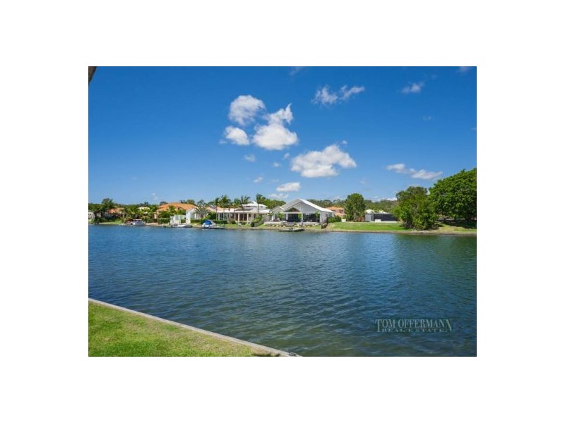 8 Masthead Quay, Noosa Waters QLD 4566