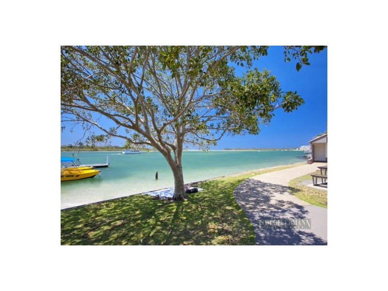 16 Treasure Cove, Noosaville QLD 4566