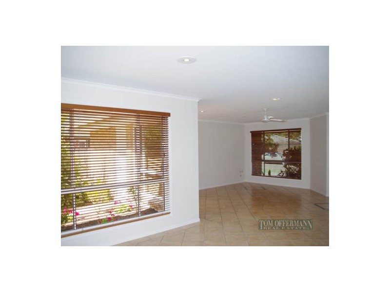 8 Wylah St, Noosaville QLD 4566