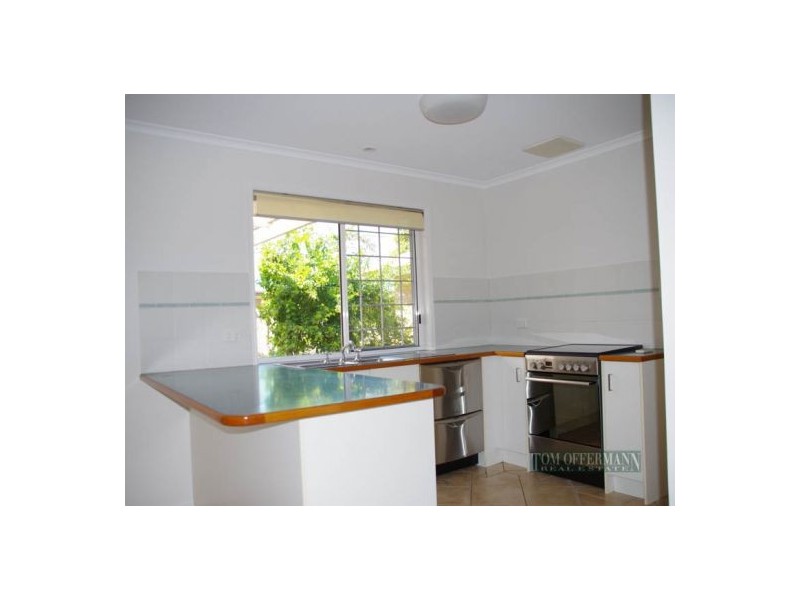 8 Wylah St, Noosaville QLD 4566