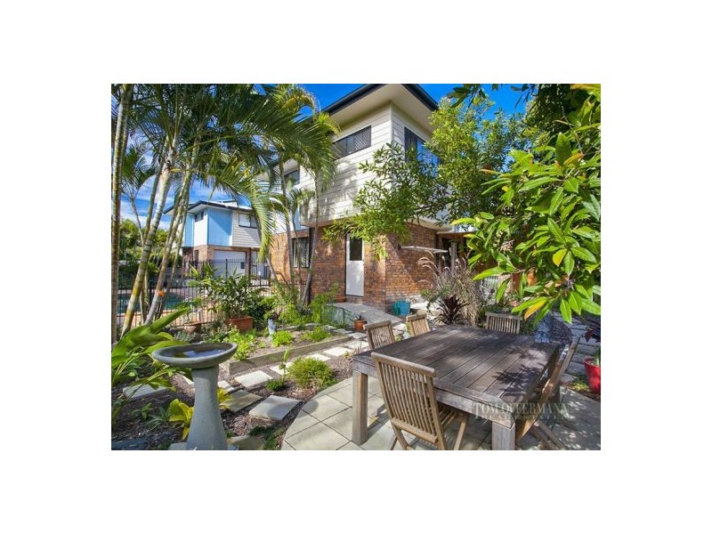 6/9 Beacon Court, Sunrise Beach QLD 4567