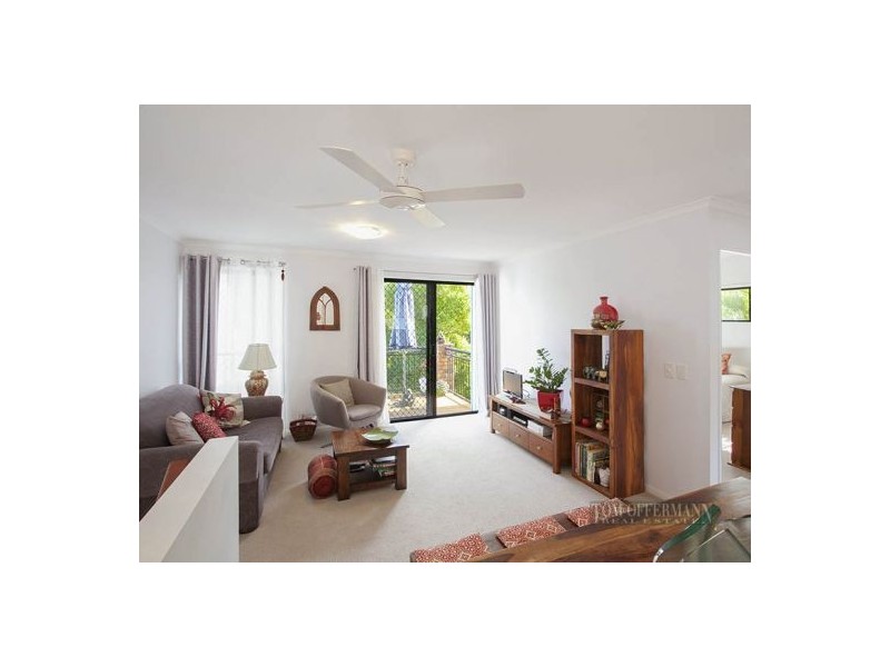 6/9 Beacon Court, Sunrise Beach QLD 4567