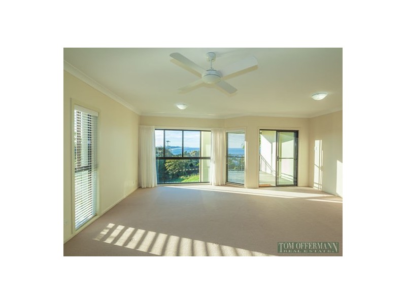 1/1 Bay Terrace, Coolum Beach QLD 4573