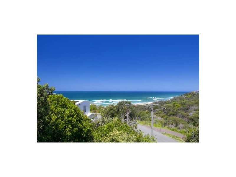 25 Adams St, Sunshine Beach QLD 4567