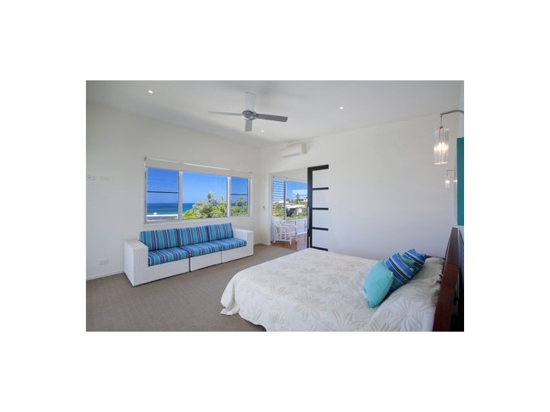 25 Adams St, Sunshine Beach QLD 4567