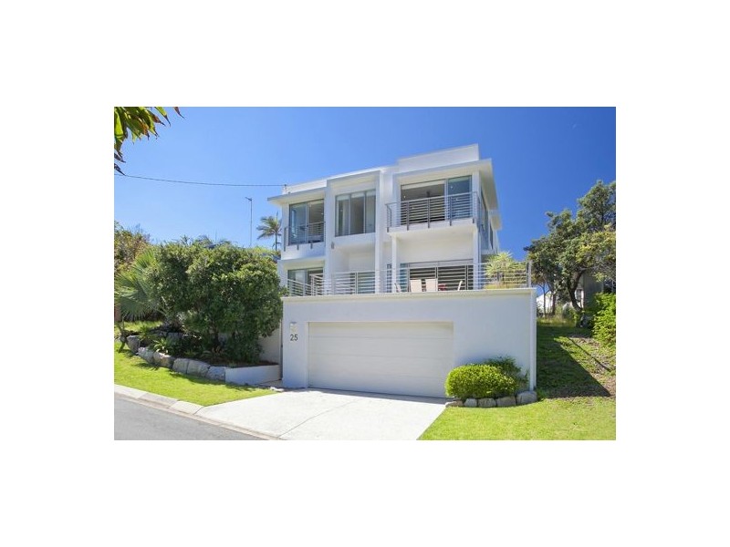 25 Adams St, Sunshine Beach QLD 4567