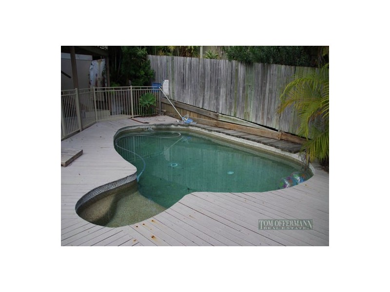 9 Swan Ave, Sunshine Beach QLD 4567