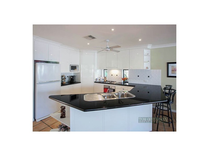 12 Masthead Quay, Noosa Waters QLD 4566