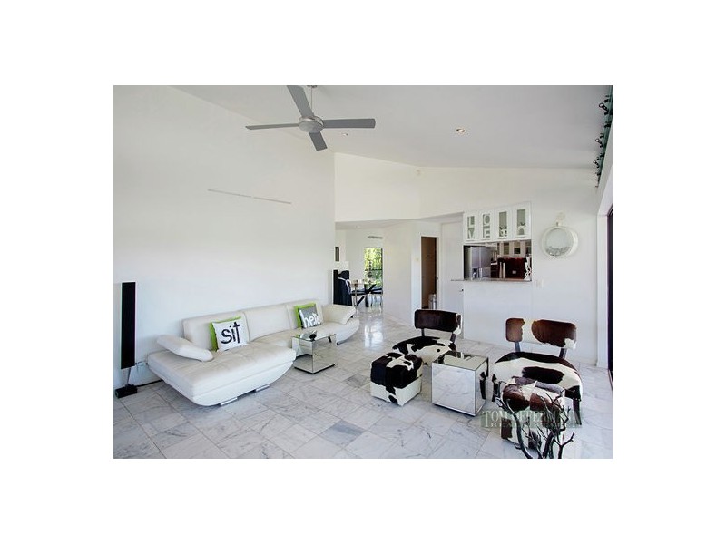 2 The Peninsula, Noosa Waters QLD 4566