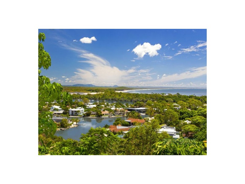 13 Natasha Ave, Noosa Heads QLD 4567