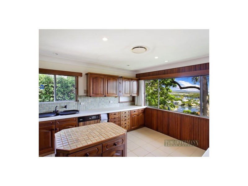 13 Natasha Ave, Noosa Heads QLD 4567