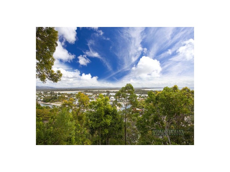 13 Natasha Ave, Noosa Heads QLD 4567