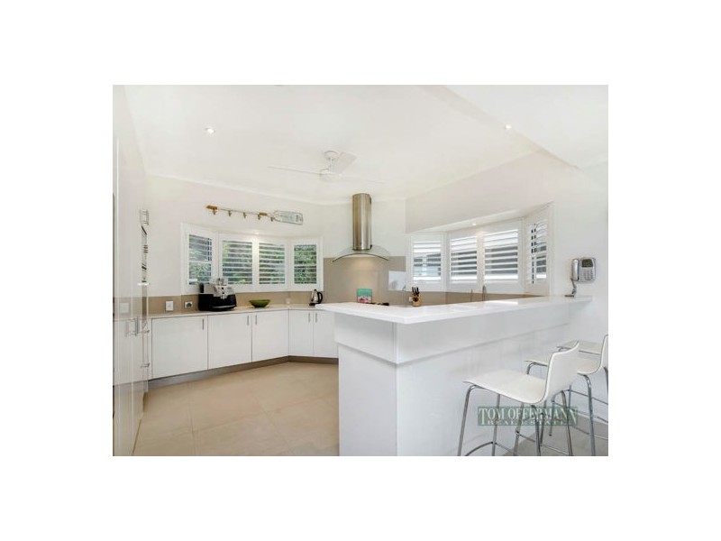 34 Angler St, Noosa Heads QLD 4567