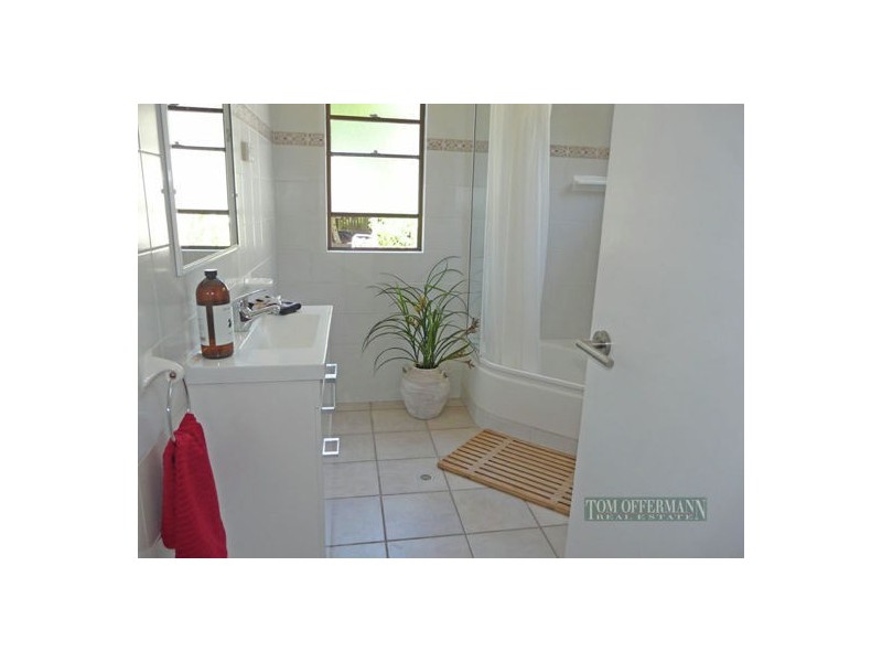 18 Hawthorn Grove, Marcus Beach QLD 4573