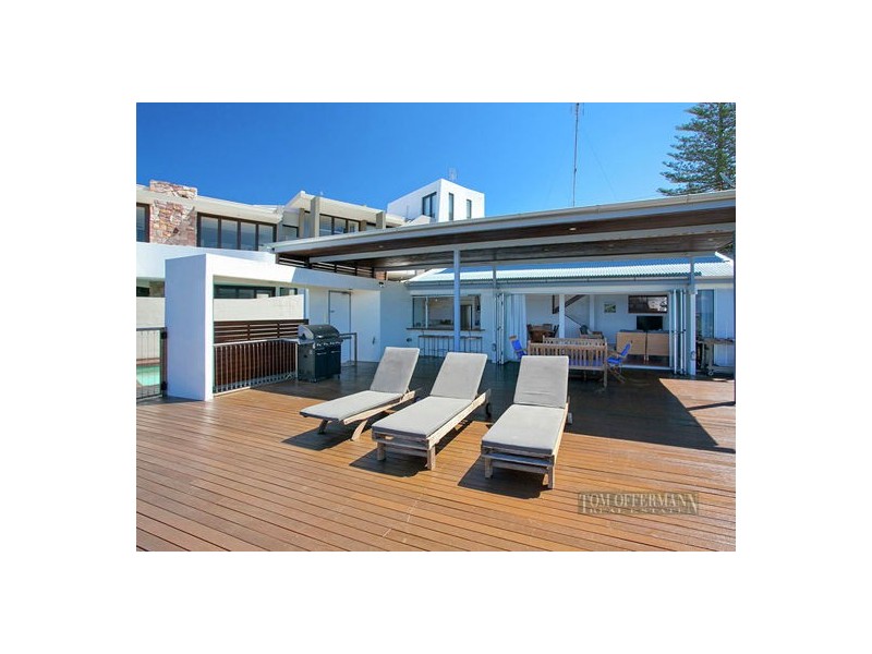 22 Arakoon Cres, Sunshine Beach QLD 4567