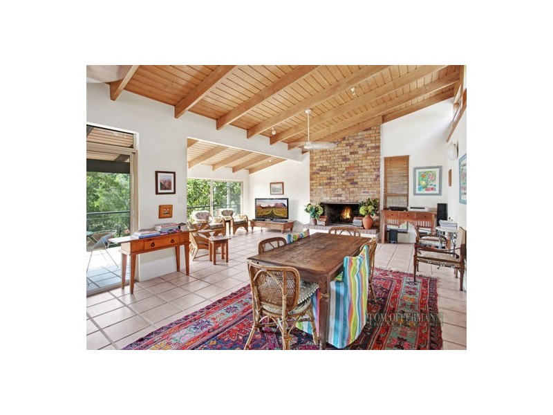 26 Angler St, Noosa Heads QLD 4567