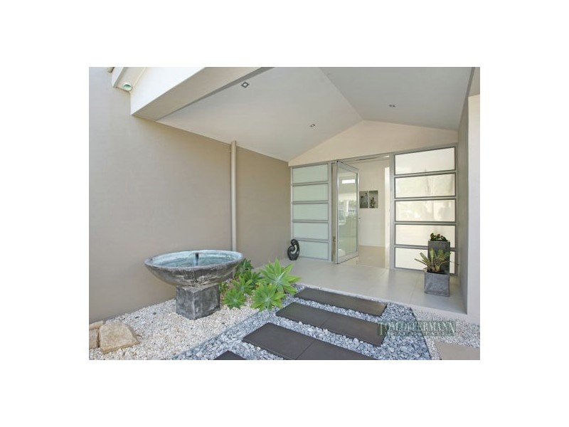 24 Seamount Quay, Noosa Waters QLD 4566