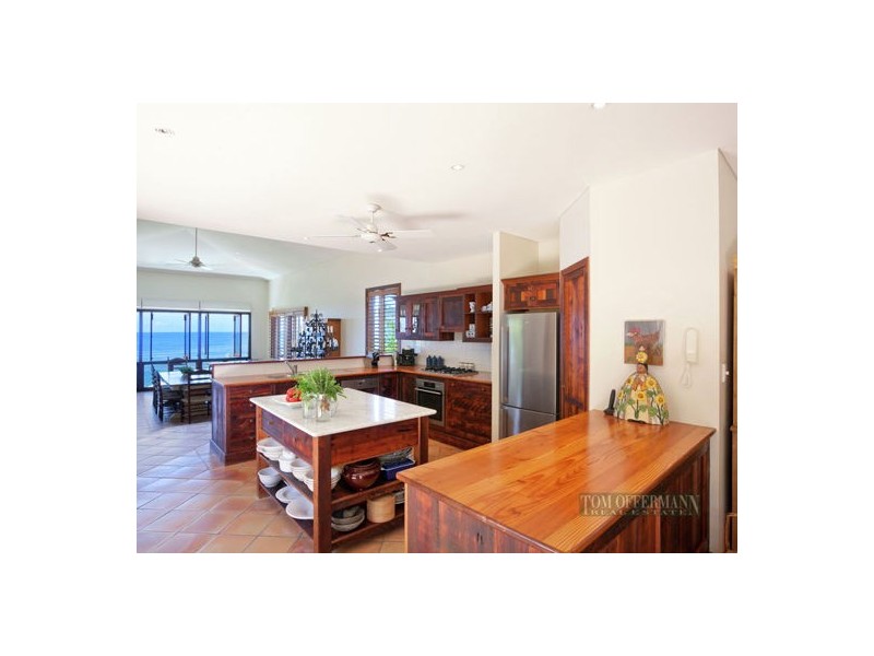 25 McAnally Dr, Sunshine Beach QLD 4567