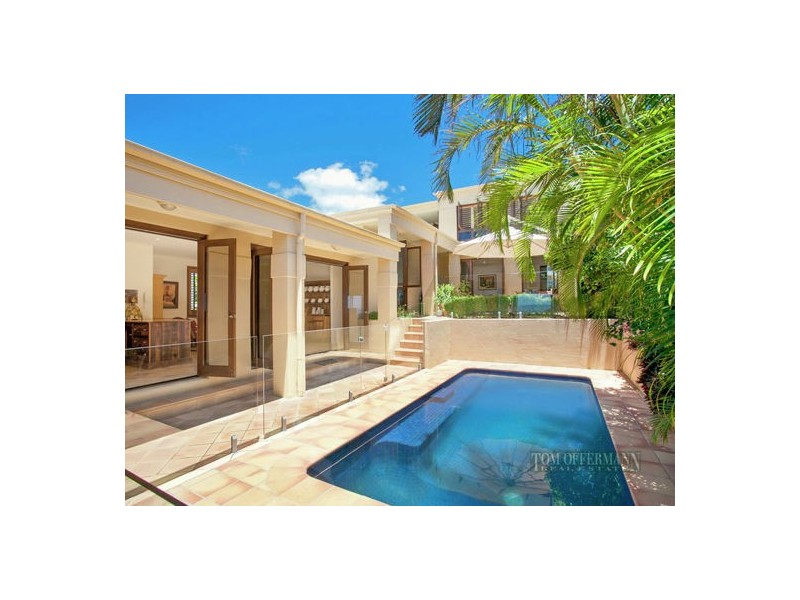 25 McAnally Dr, Sunshine Beach QLD 4567
