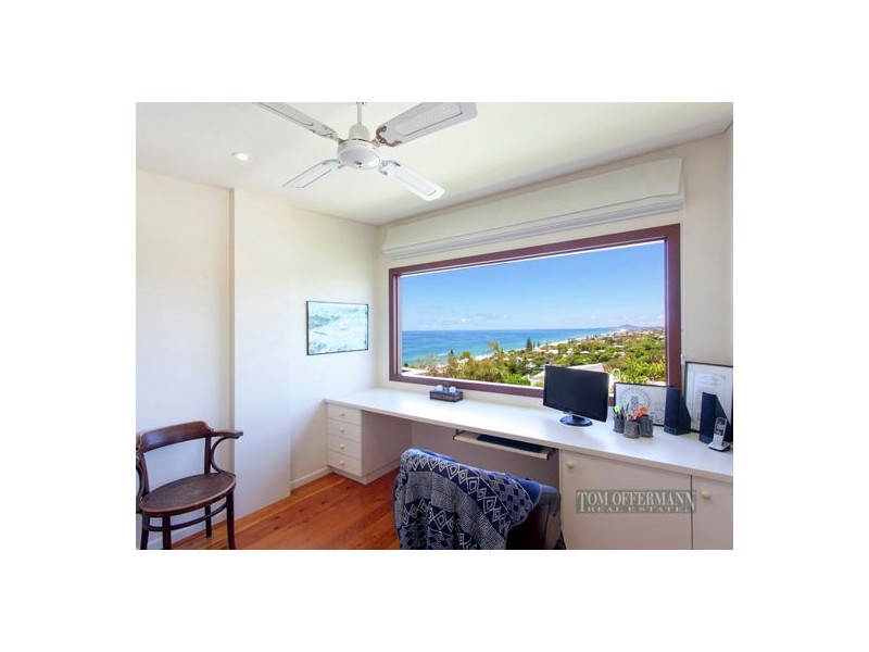 25 McAnally Dr, Sunshine Beach QLD 4567